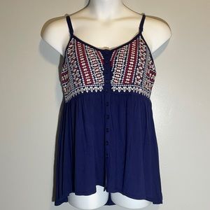 Torrid embroidered tank top